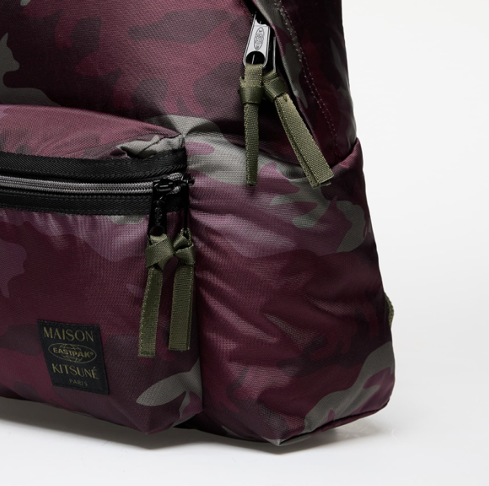 EASTPAK X MAISON KITSUNÉ PADDED BACKPACK MERLOT/CAMO – Donut EASTPAK X MAISON KITSUNÉ PADDED BACKPACK MERLOT/CAMO – Donut