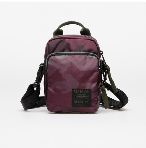 EASTPAK X MAISON KITSUNÉ SHOULDER BAG MERLOT/CAMO