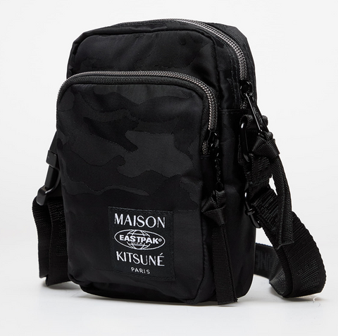 EASTPAK X MAISON KITSUNÉ SHOULDER BAG BLACK/CAMO